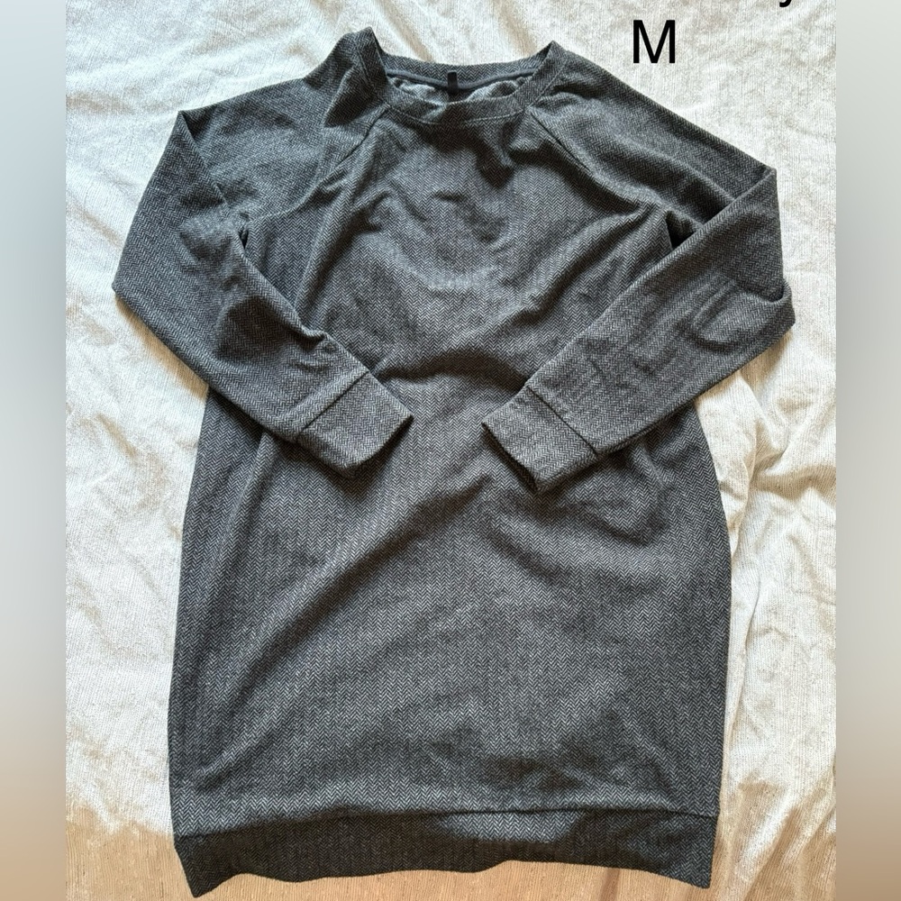 Lou & Grey Herringbone Sweatshirt Dress